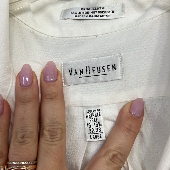 Van Heusen Men Dress Shirt - Picture 2 of 3